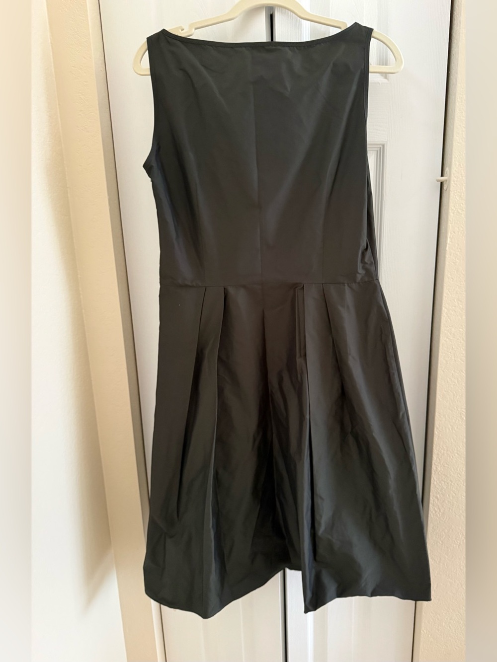 ✨SALE✨Prada dress  ✨SALE✨ - Picture 8 of 10